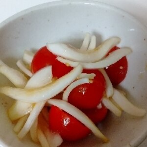 トマト&新玉ねぎの中華風マリネサラダ